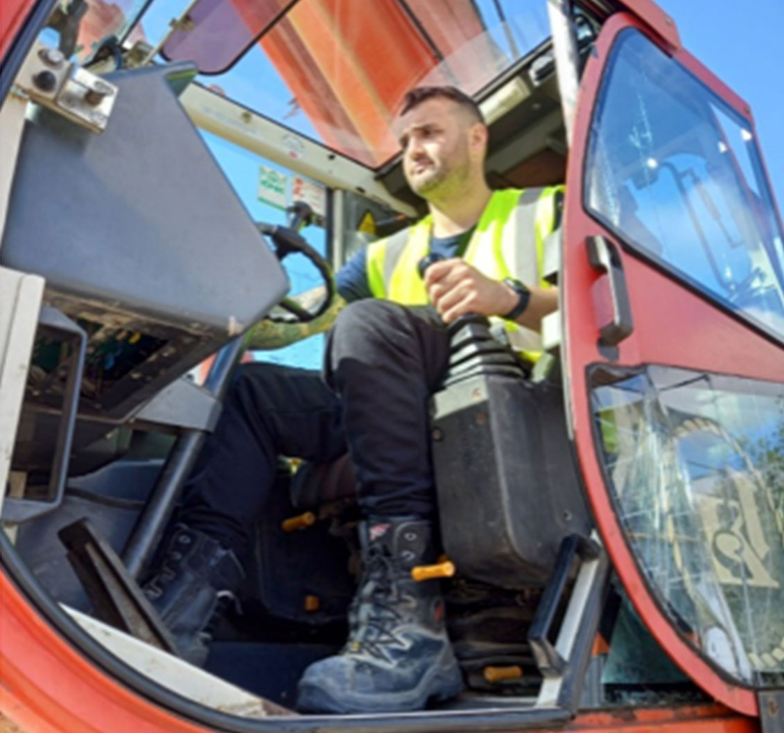 Bespoke Training Cornerbook Lifting